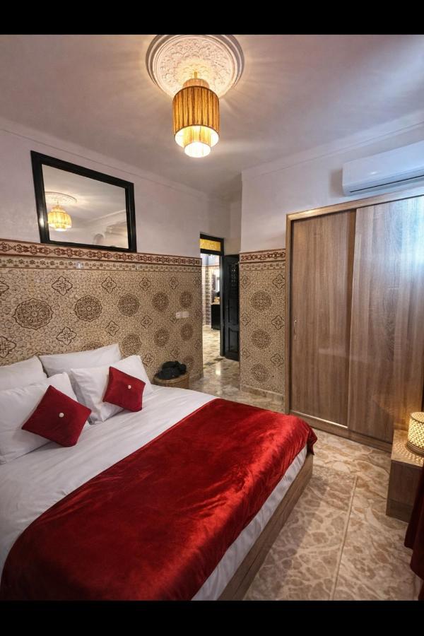 2 bedroom apartment in heart of Madina - 2