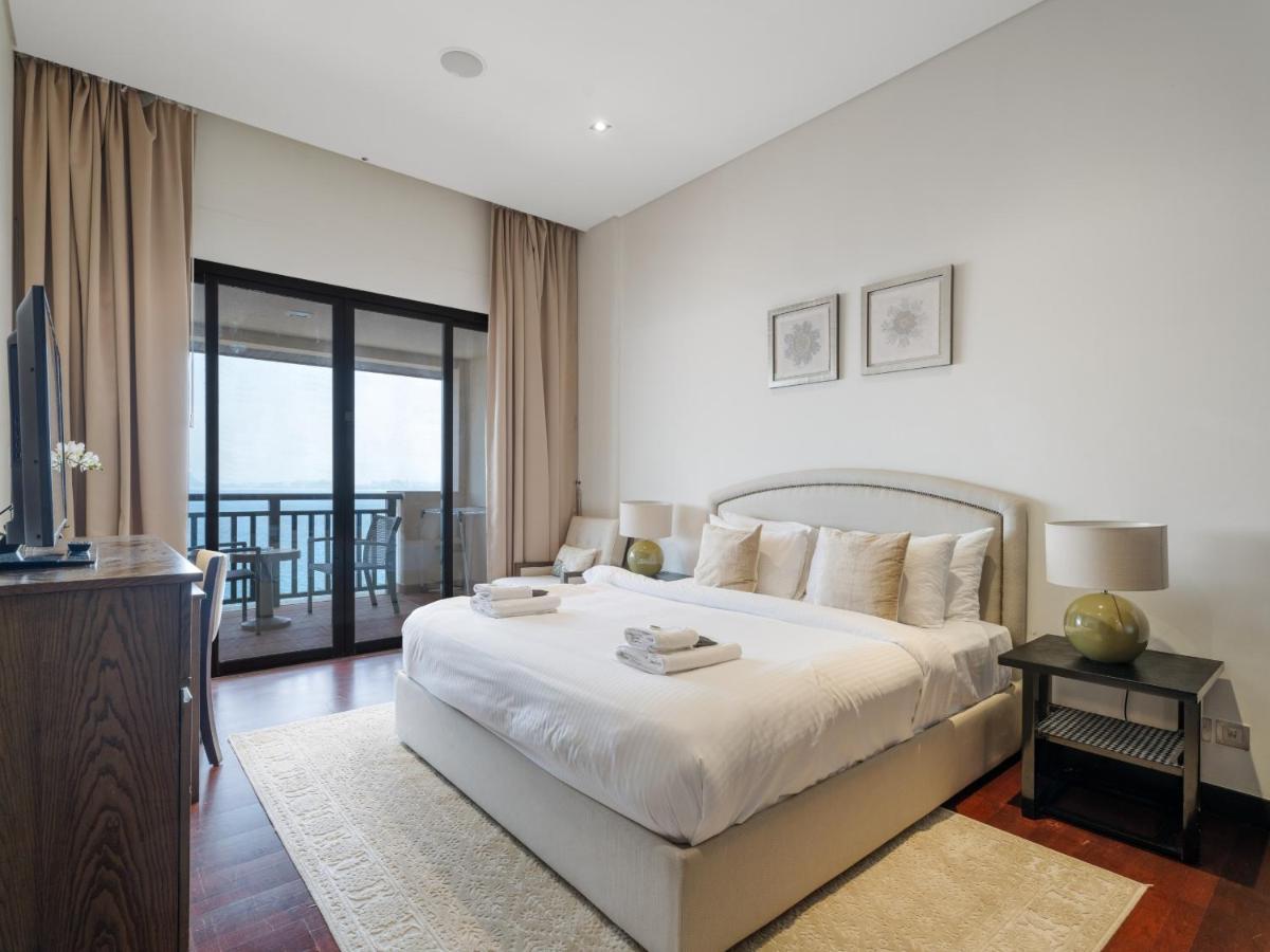 Seaside Serenity 1BR Residence in Royal Amwaj - 2
