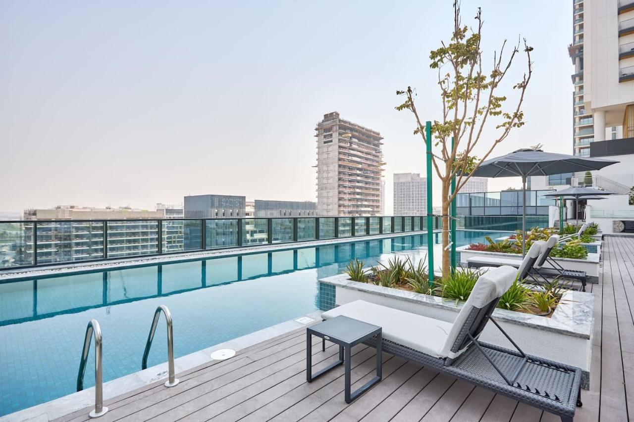 The Crest C Luxury Retreat Stylish & Serene - 4