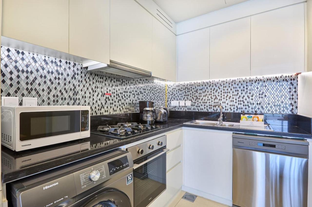 Aykon City 2BR Luxury Stay Close to Downtown - 4