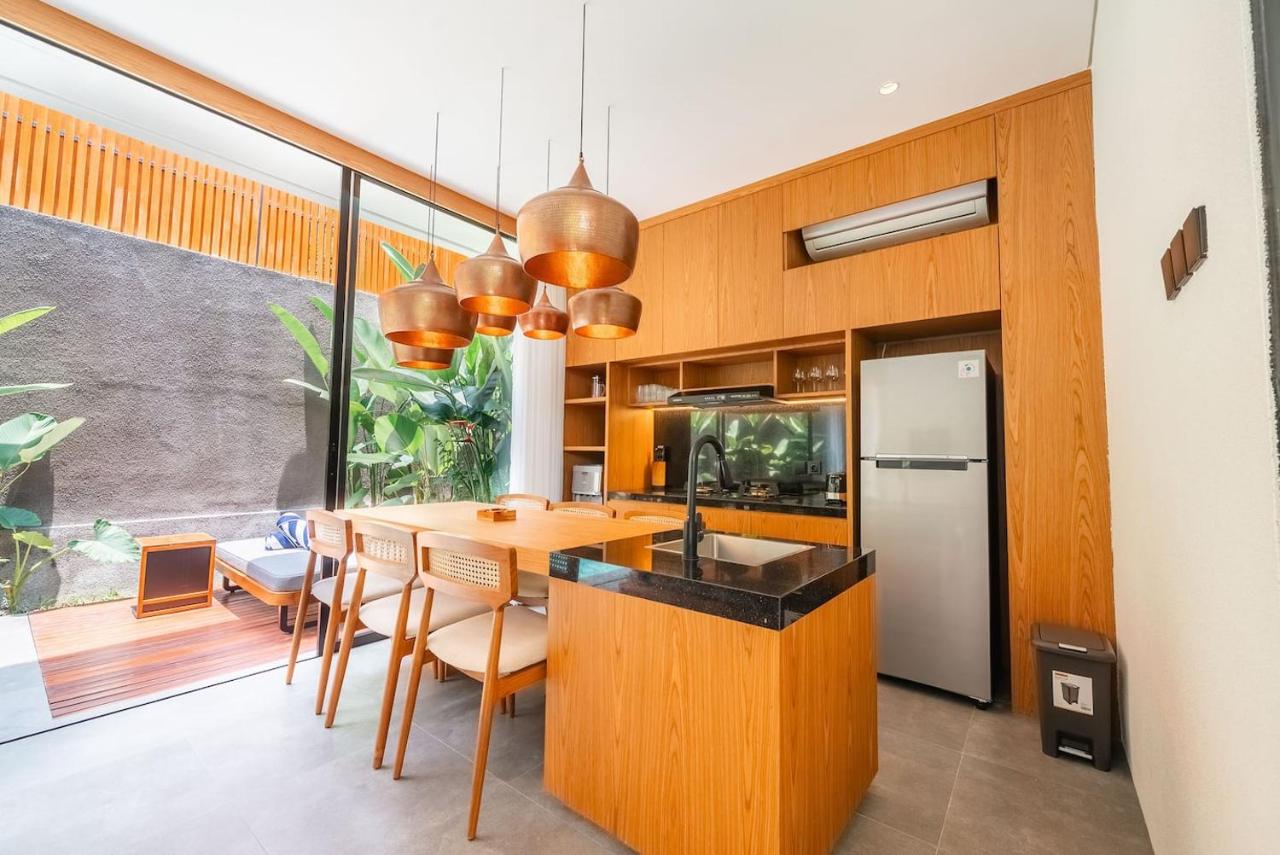 Contemporary 3BR Hideaway in Damara Village Ubud - 5