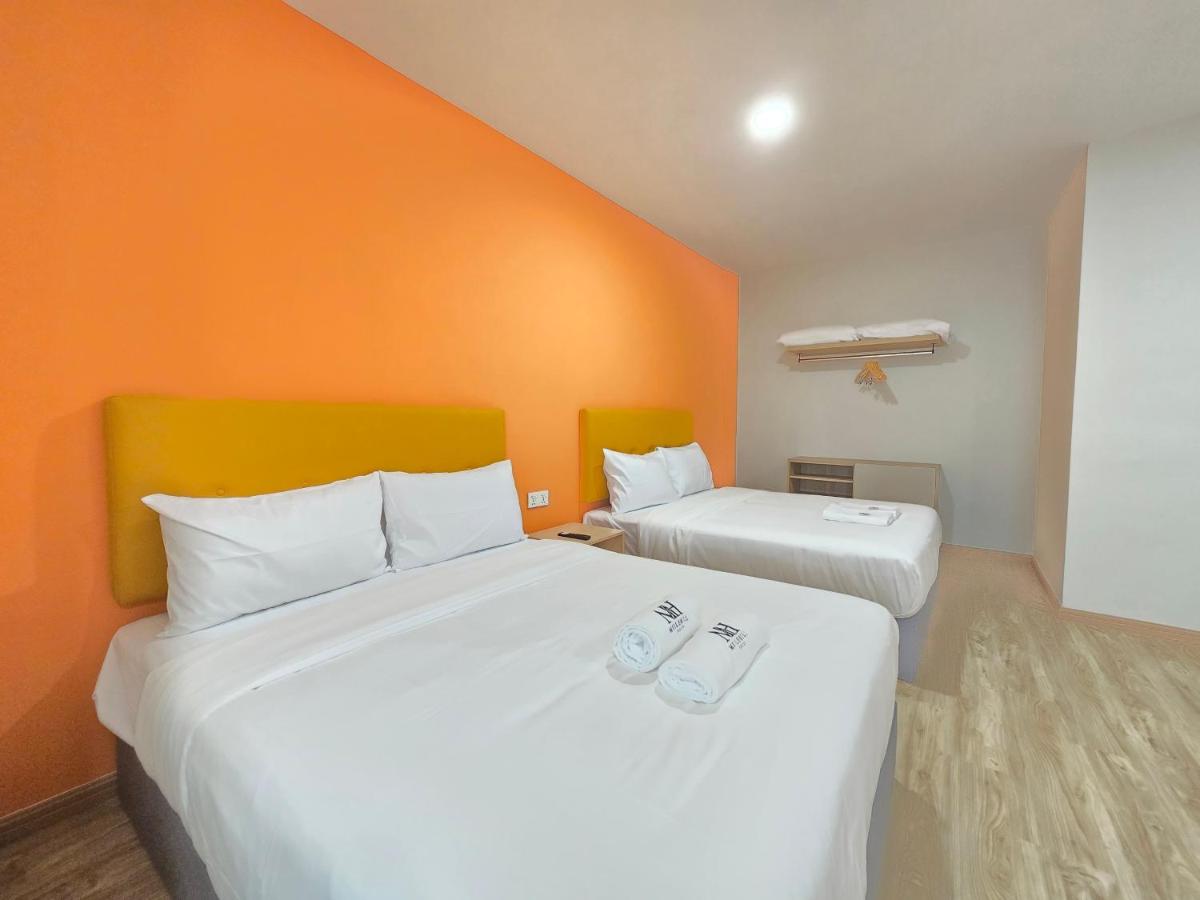 Miilehill Hotel By Maco at JB Town Center - 4