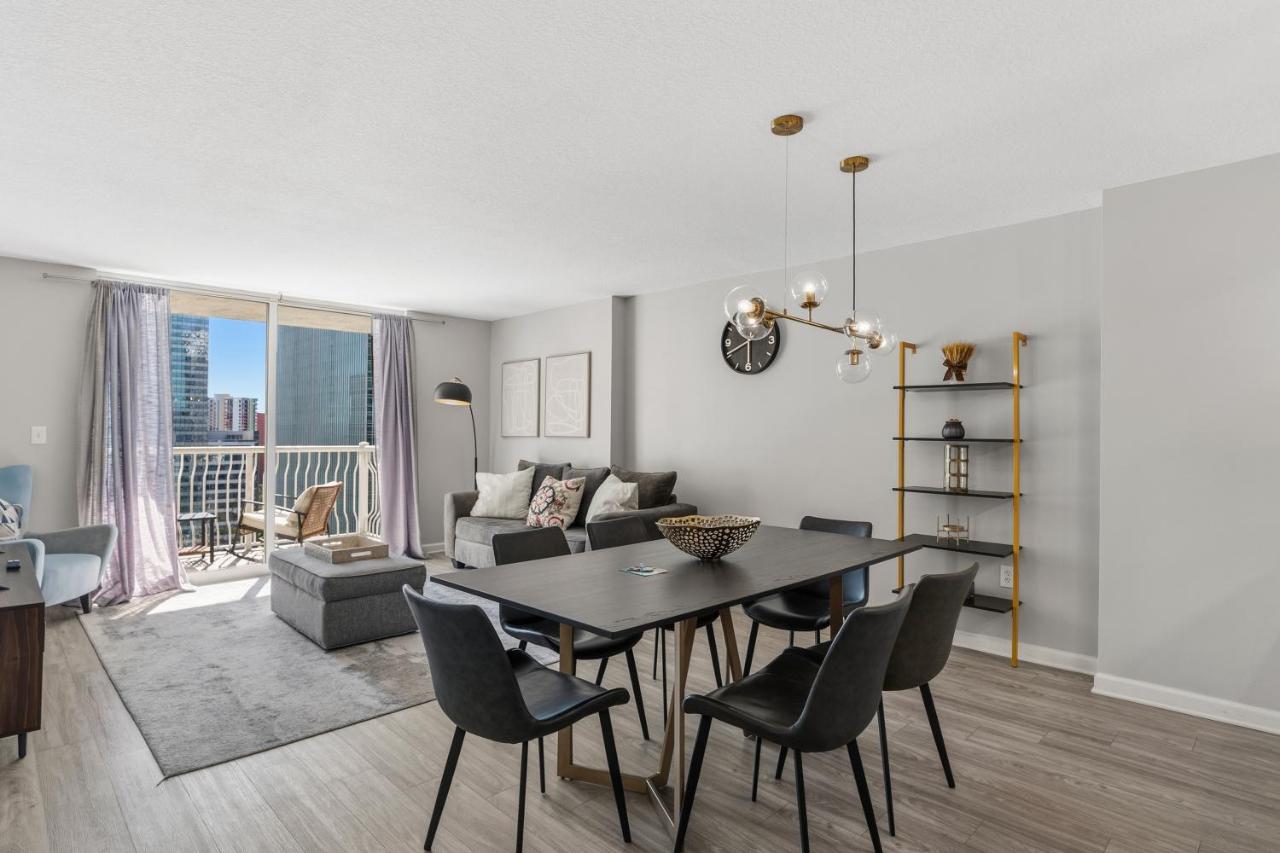 Stylish Brickell Stay with Ocean Views & Pool - 4