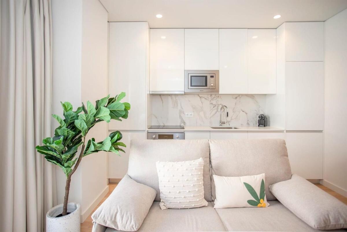 Liiiving in Porto - City Design Apartments - 2