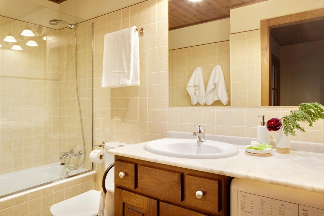 Val de Ruda Luxe 24 by FeelFree Rentals, Baqueira-Beret ...