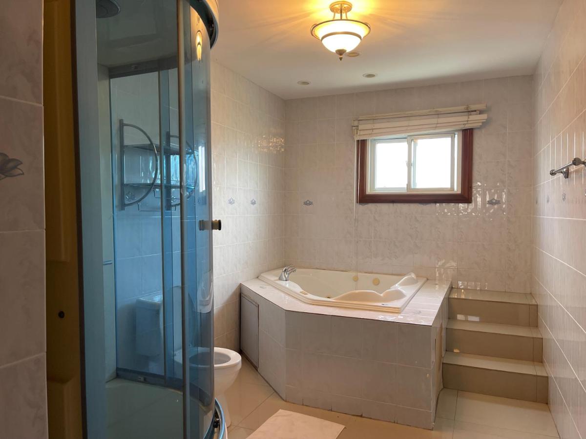 Skyline Suites Villa Penthouse Golden View - 2