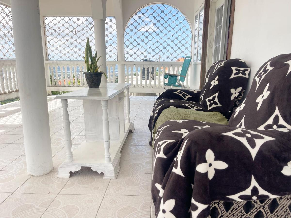 Skyline Suites Villa Penthouse Golden View - 3