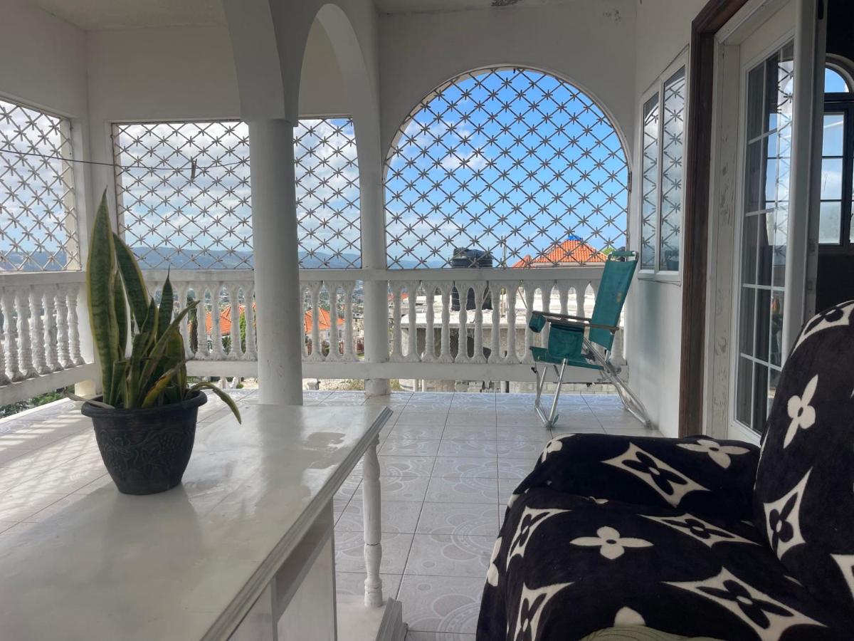 Skyline Suites Villa Penthouse Golden View - 4