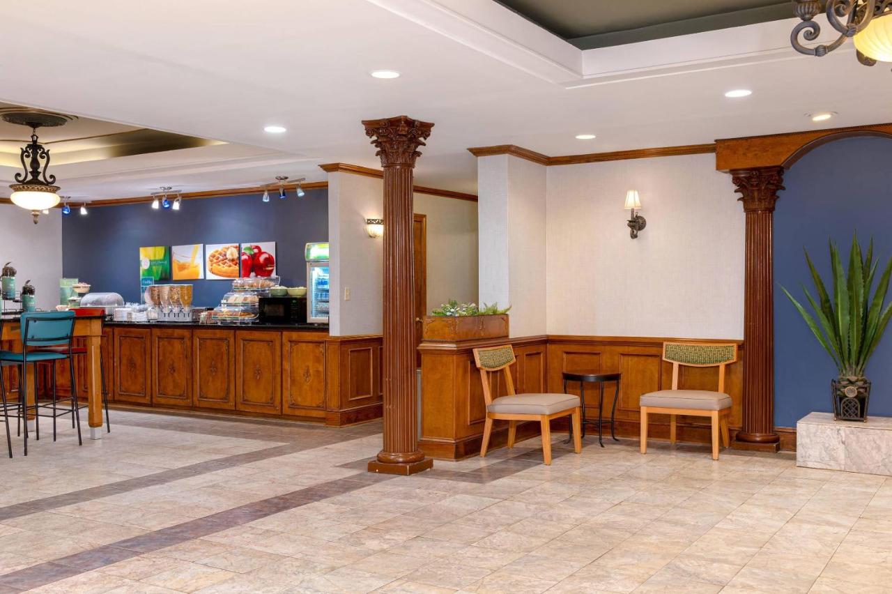Greenwood Inn — photo 15