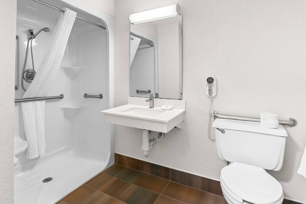 Olivia Inn — photo 21