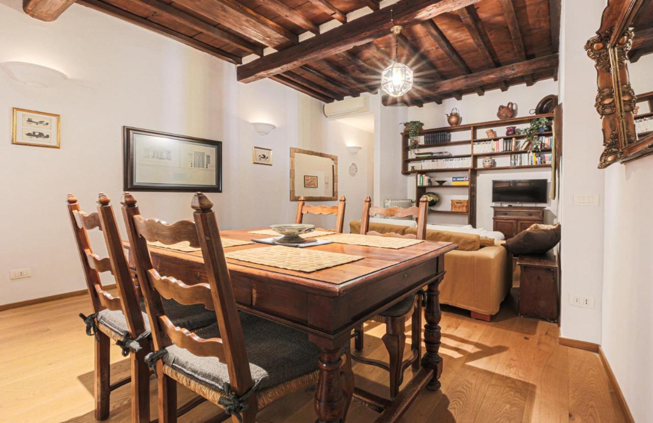 Bright & Cozy Designer Apartment in San Niccolò