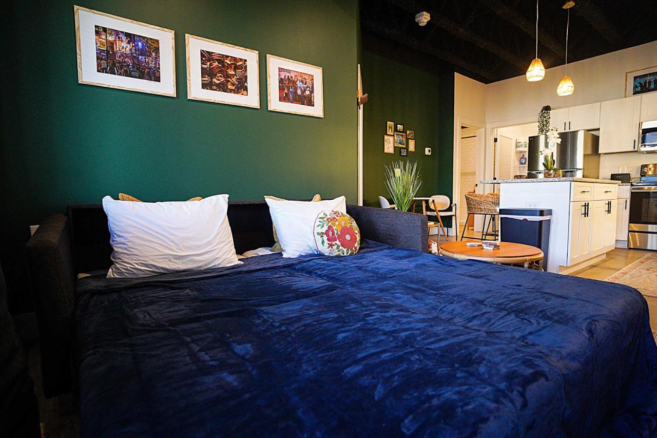 Modern 1BR Condo Just Minutes to Downtown - 4