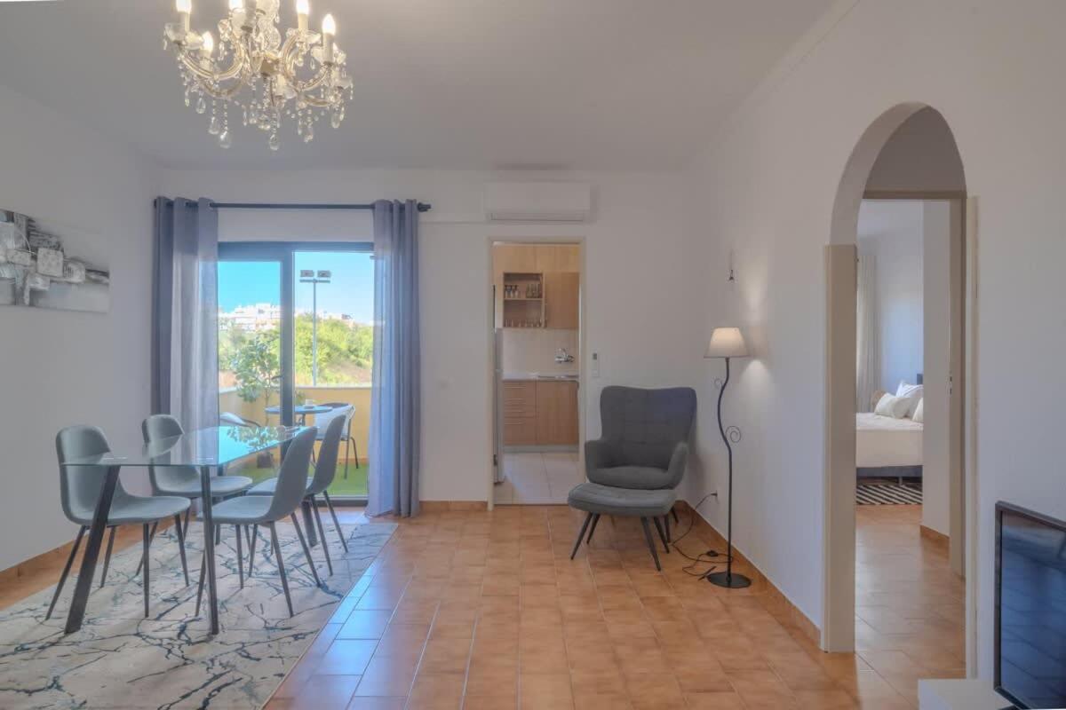 Casa Rocha Portimao with Terrace - 2