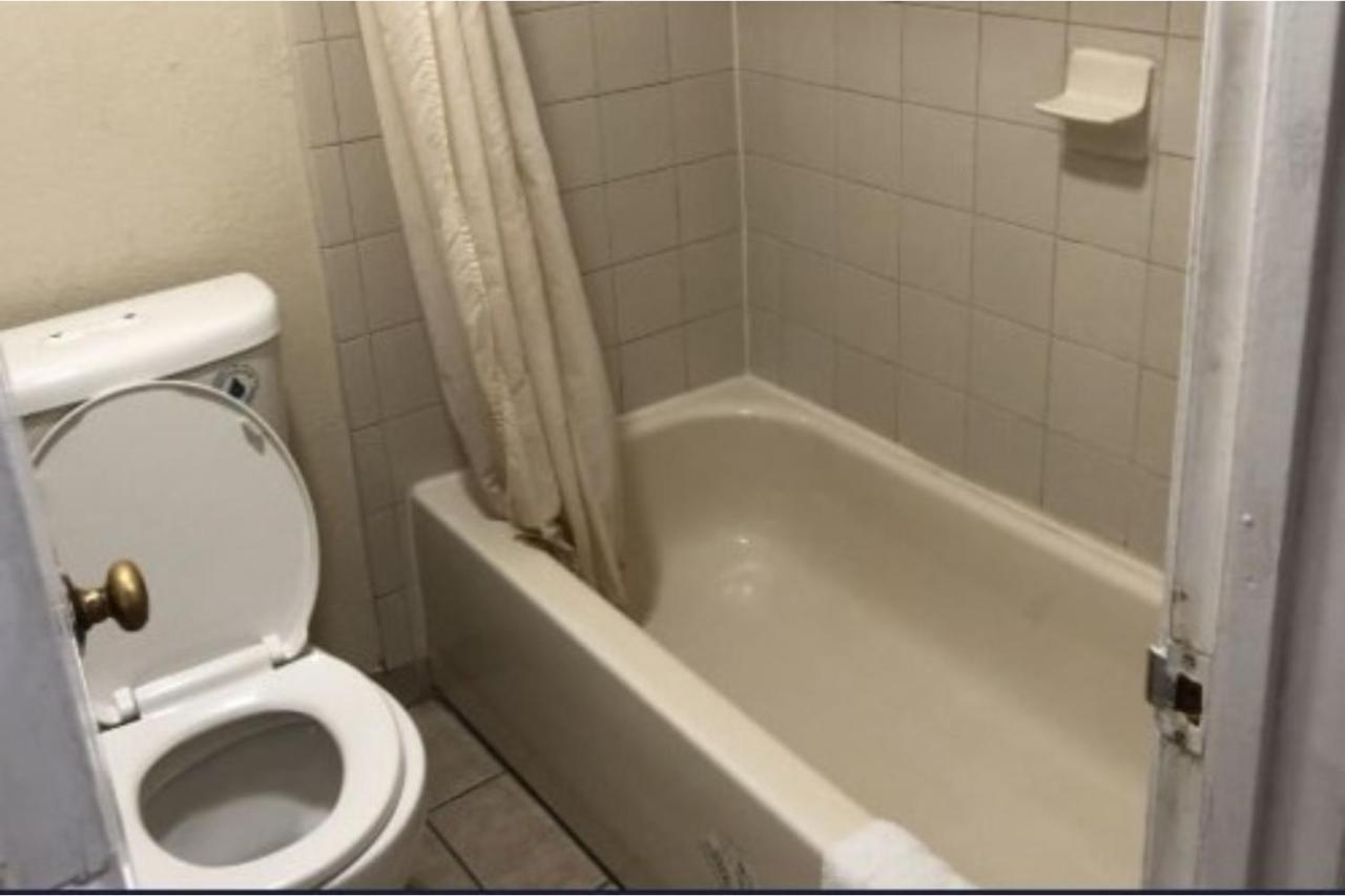 Columbia Inn — photo 18