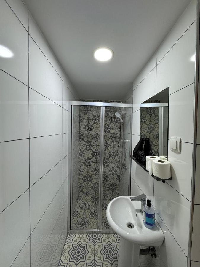 taksimrosboutique - 3