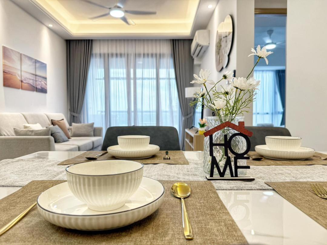 R&F Princess Cove 2BR Strategy Location TownCity