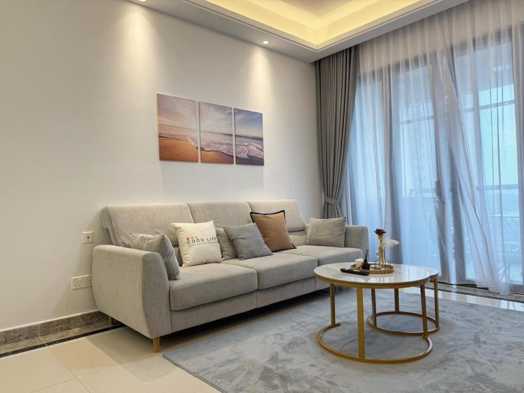 R&F Princess Cove 2BR Strategy Location TownCity - 5