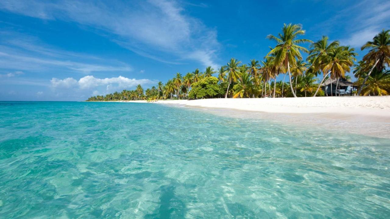 Tropical Sun Suites Villas and Homes - Beach Club, Spa, Restaurants - playa Los Corales