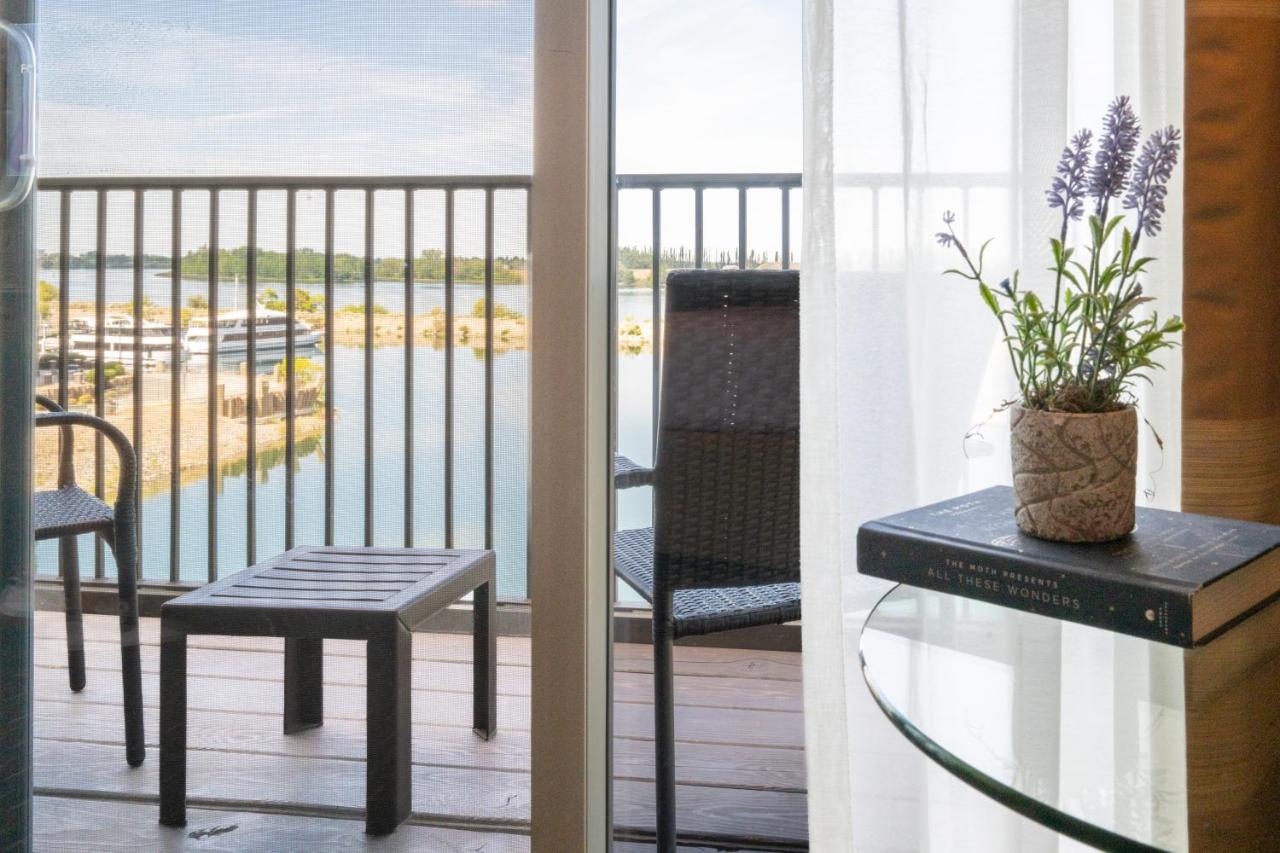 The Lodge at Columbia Point — photo 12