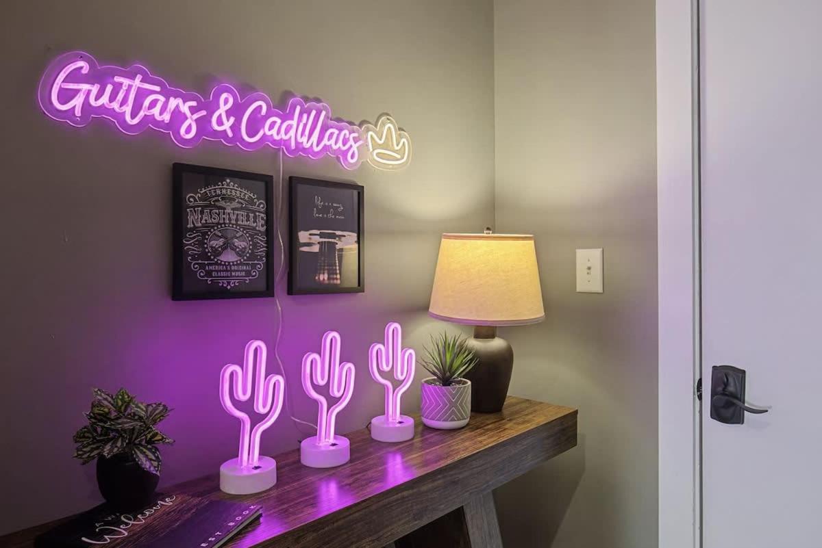 2BR Condo in Walkable Area & 5 mins to Broadway - 4