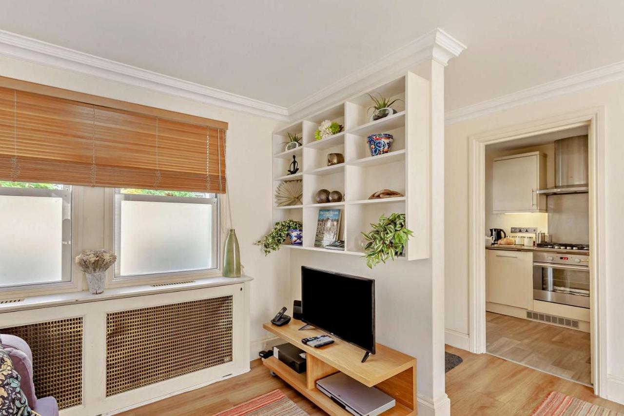 2 Bed in Bath oc-bhr16 - 3