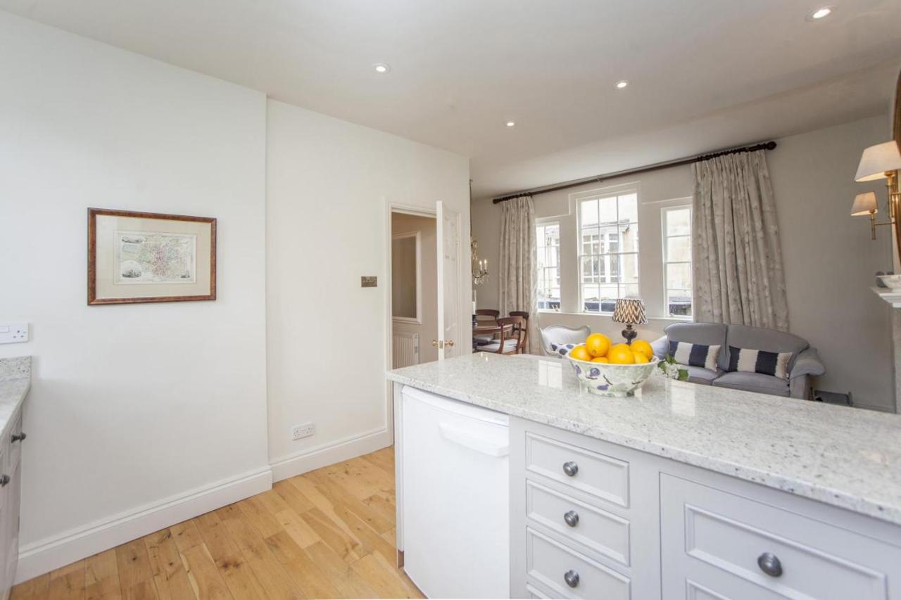 3 Bed in Bath oc-bhr40 - 3