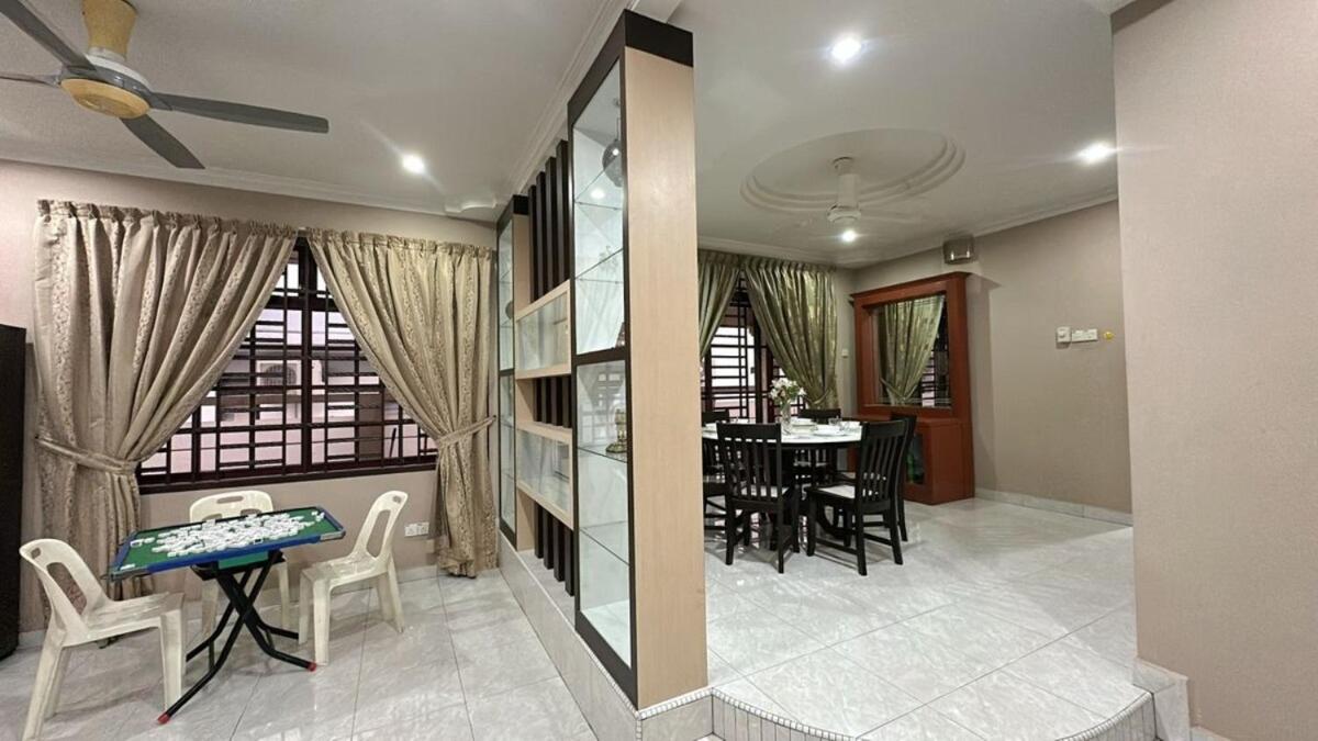 C05 Family Rinting Homestay 2 Storey Semi D - 4