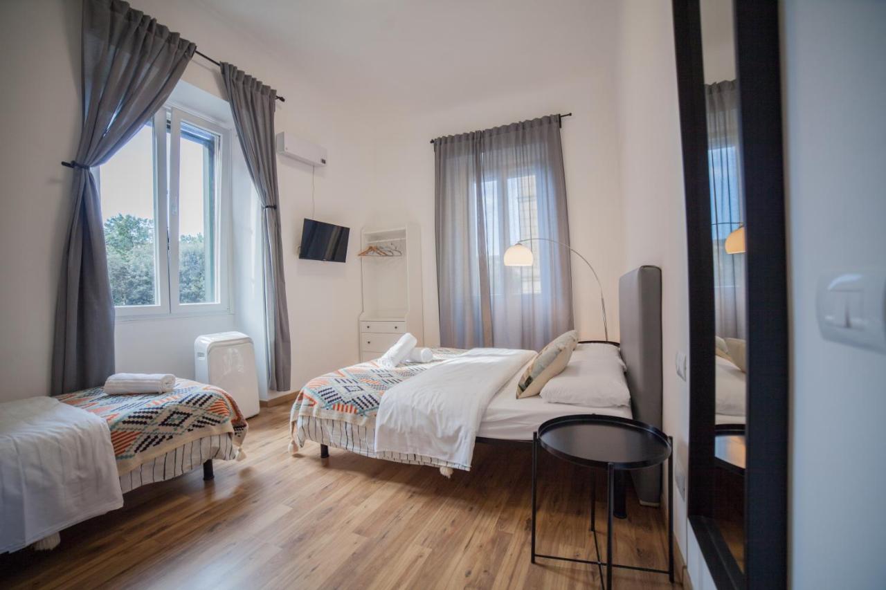 Cosmo GuestHouse - 2