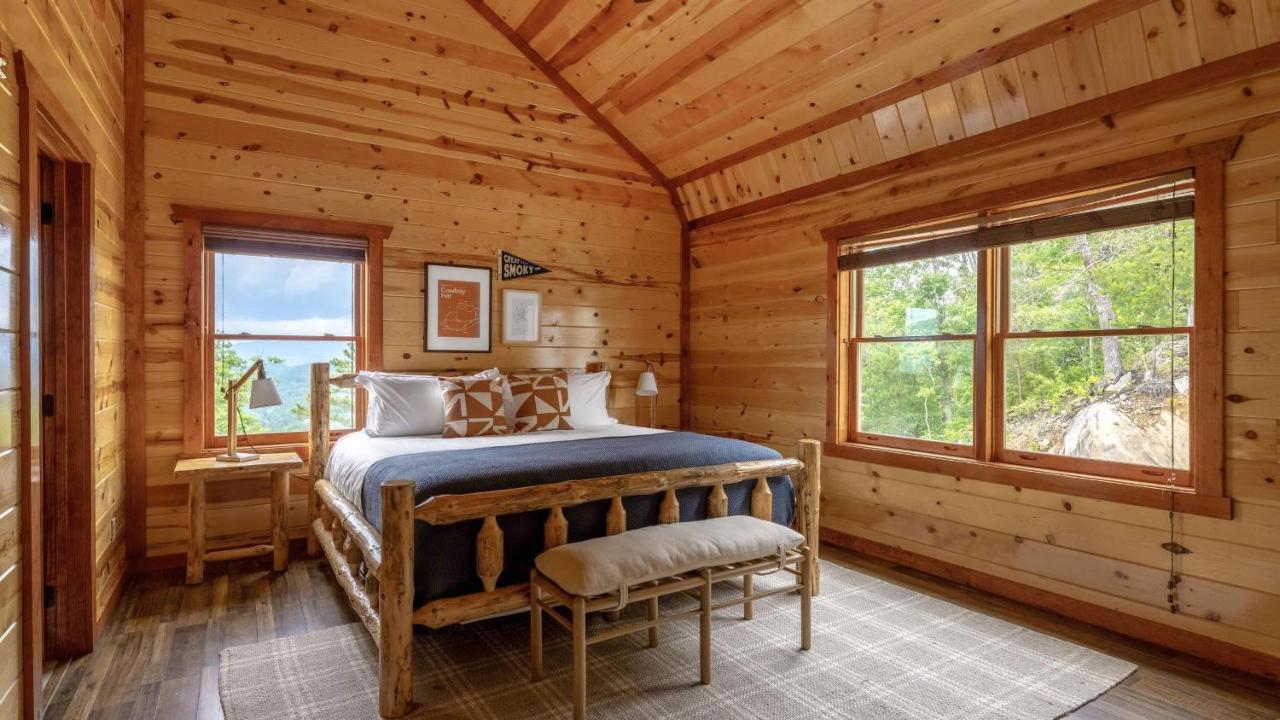 Sugarland Cabin — photo 19