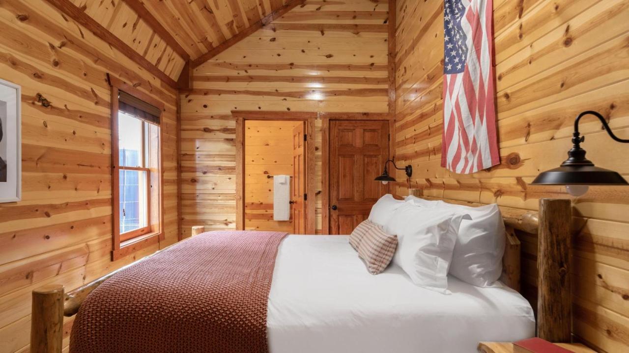 Sugarland Cabin — photo 21