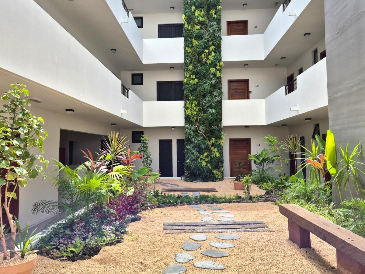 Sunset Breeze - Bright & Cozy Apartment in Tamarin - 5