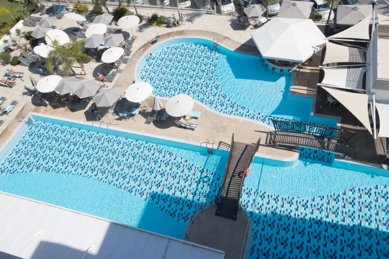 Vassos Nissi Plage Hotel & Spa photo