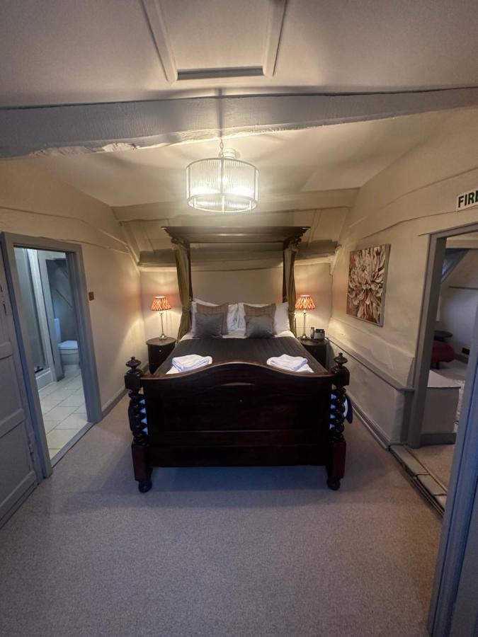 Deluxe Double Room with Cathedral View
