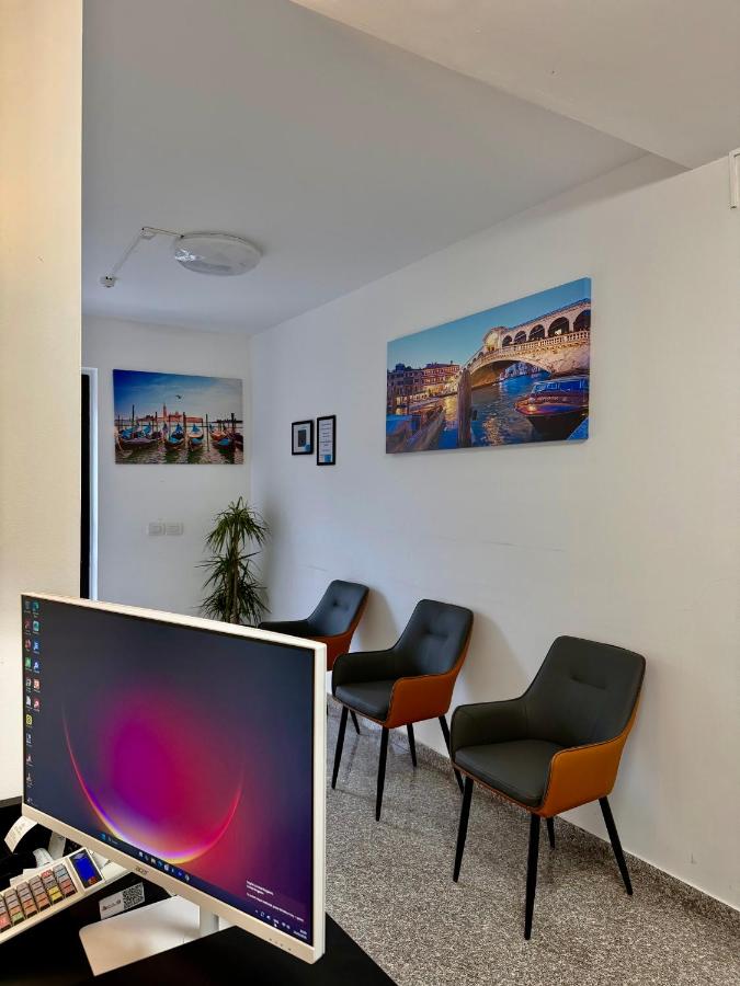 Venice Luxury Apartment - 5