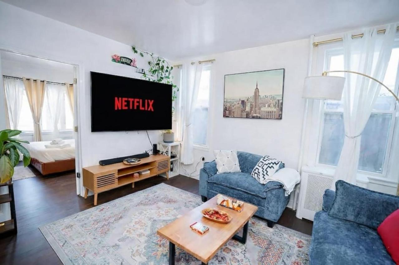 Pet Friendly Jersey City Apartment Near NYC Sleeps 6 with Easy Manhattan Access