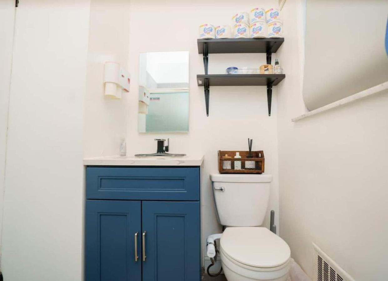 Pet Friendly Jersey City Apartment Near NYC Sleeps 6 with Easy Manhattan Access - 3