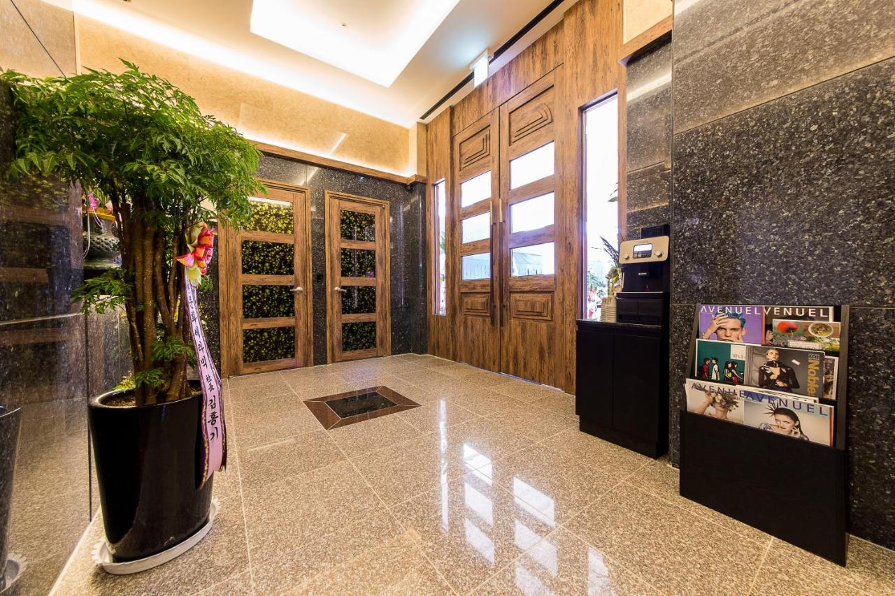 Boutique Hotel SB Yeouido - 4