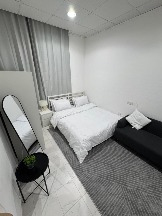 استديوهات جوهرة الشامخه