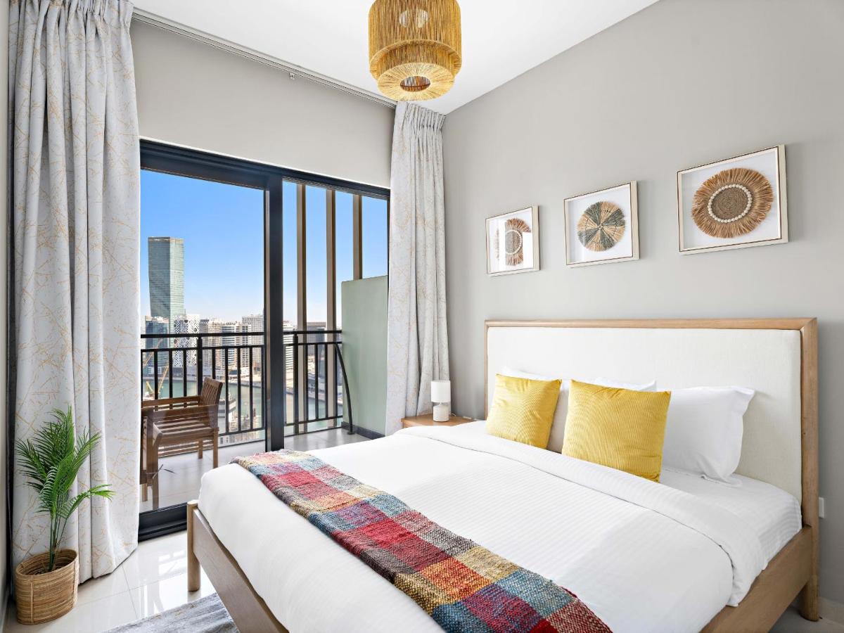 Premium 1 BDR in Zada Tower-Business Bay - 2