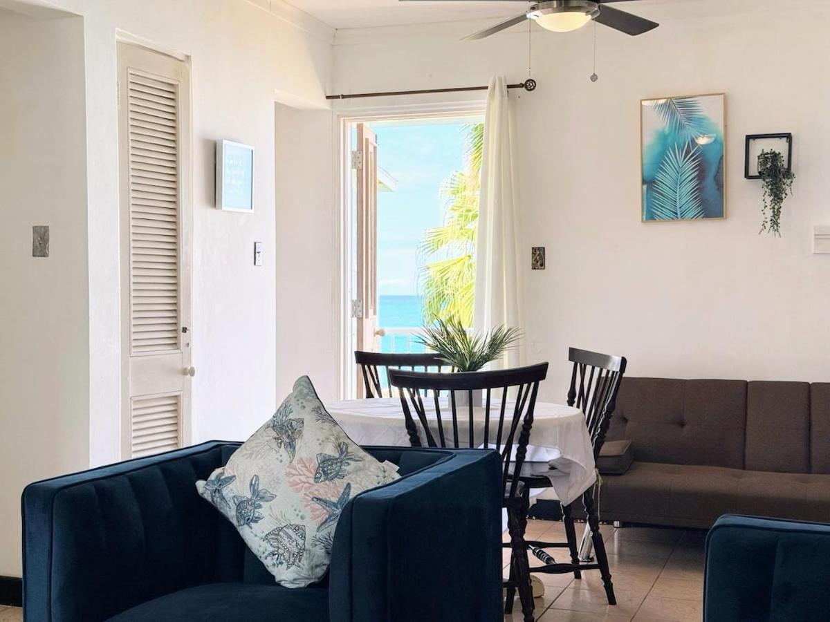 Coastal Apartment with Beachfront View Negril