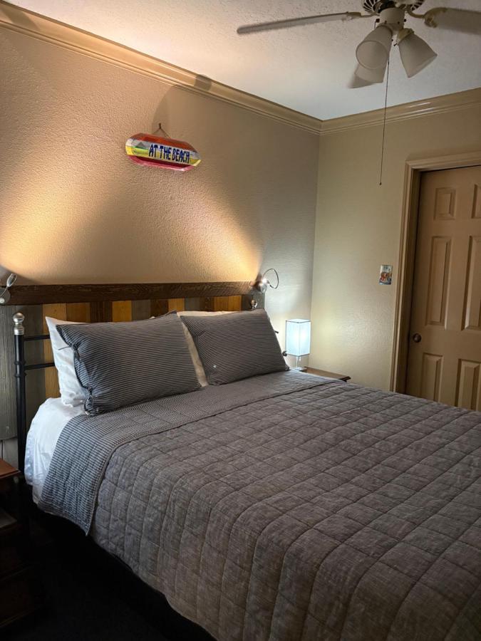 Victorian Condos Tranquility at the Victorian 3224 — photo 22