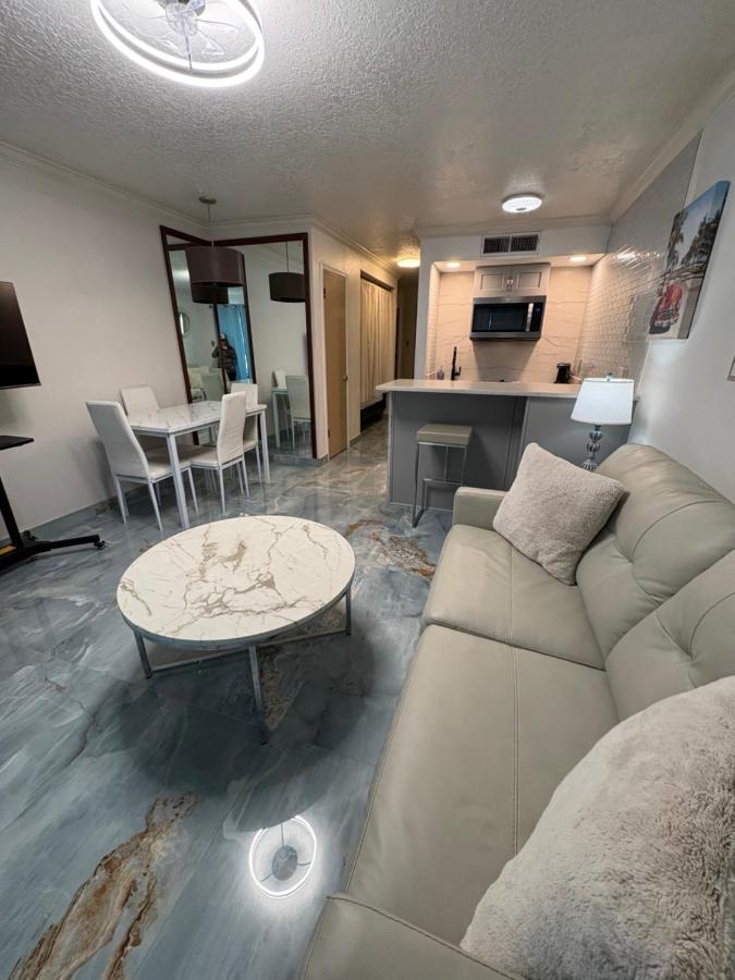Victorian Condos Tranquility at the Victorian 3224 — photo 10