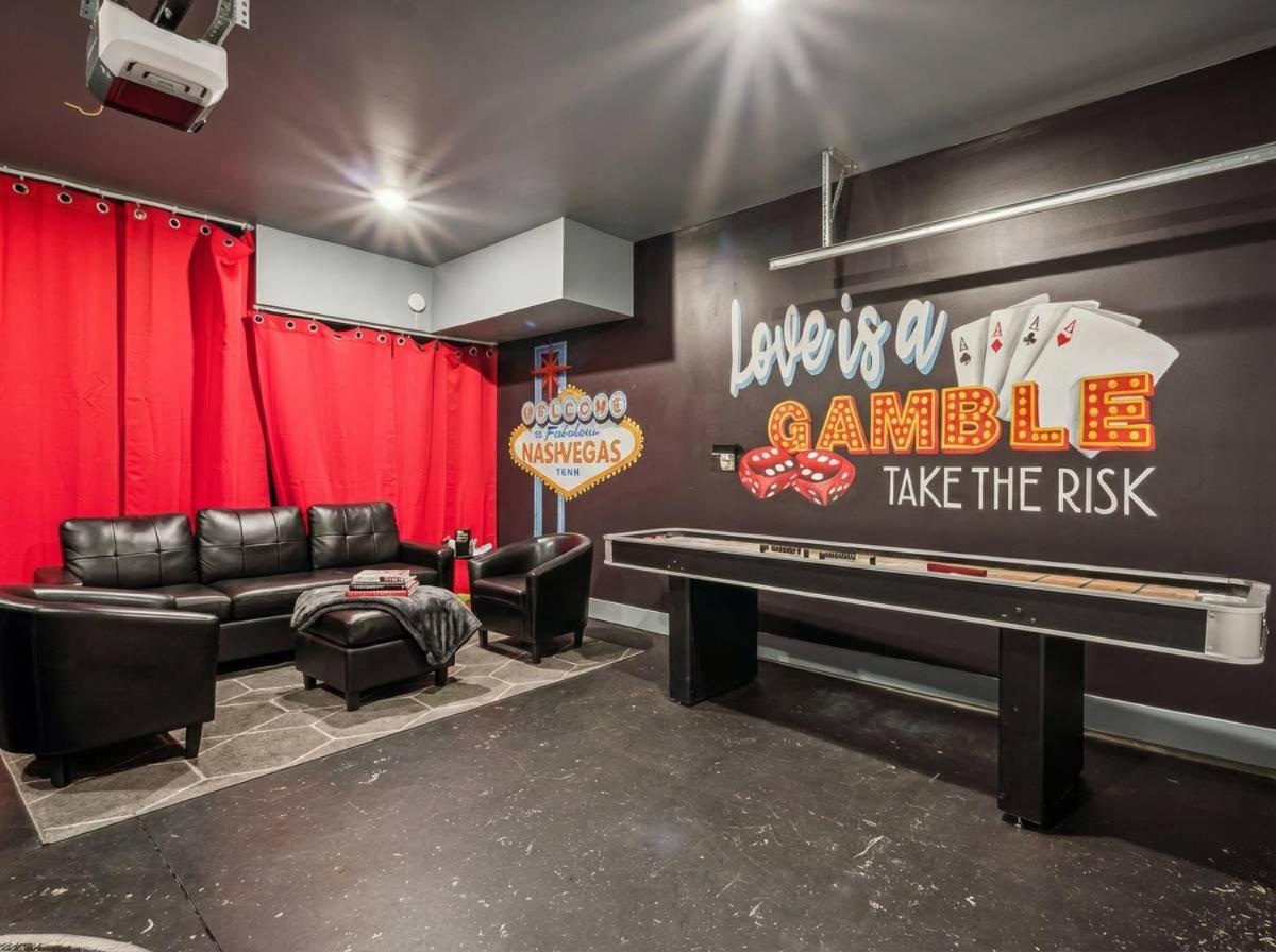 Private Home with Rooftop Game Room near Downtown - 5