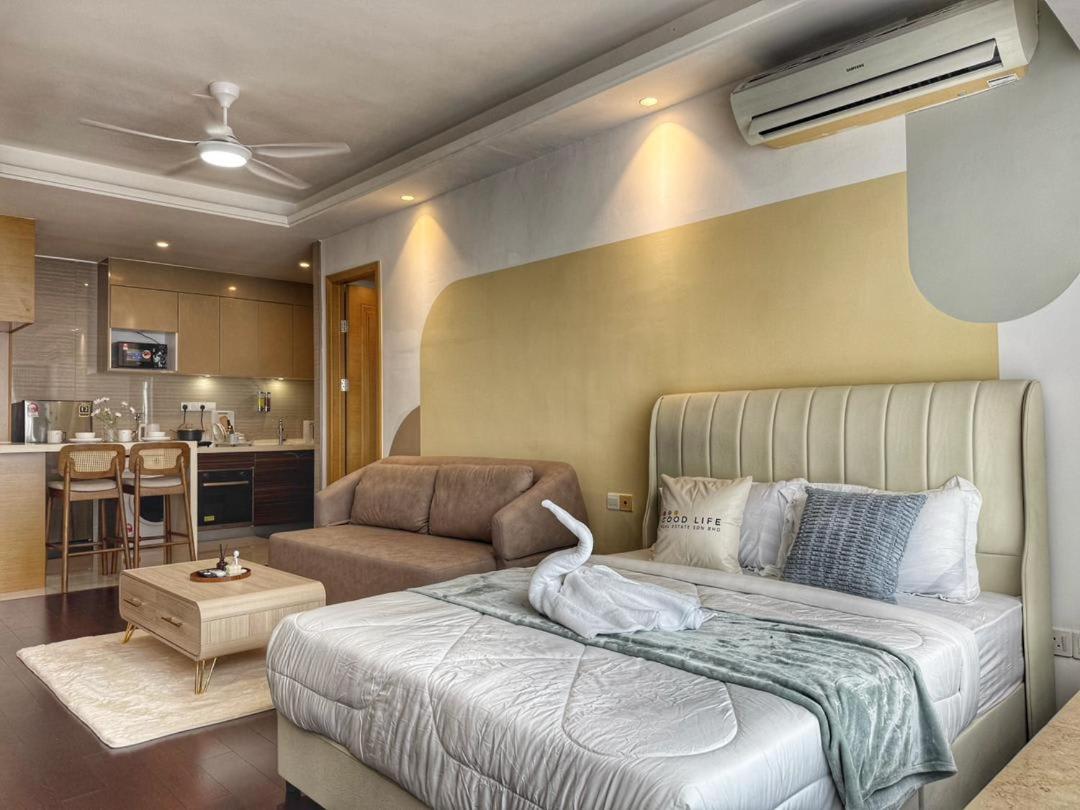 R&F Princess Cove Studio JB Central Singapore - 2