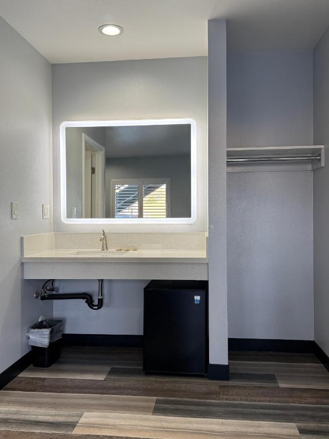 La Casa Motel — photo 9