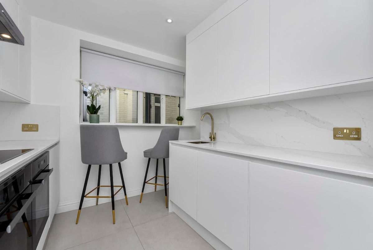 3 Bed- Buckingham Palace - 4