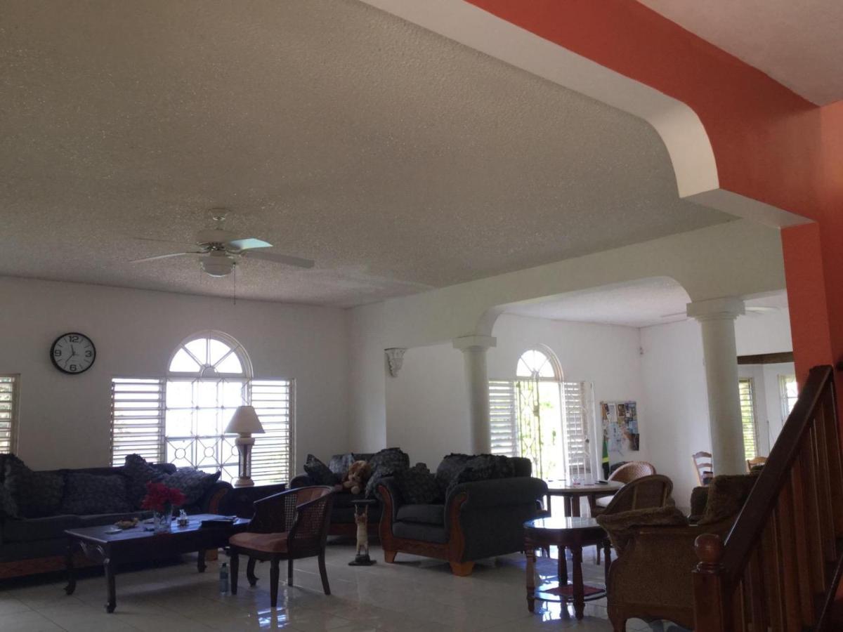 Montego Bay Sea View Guesthouse - 5