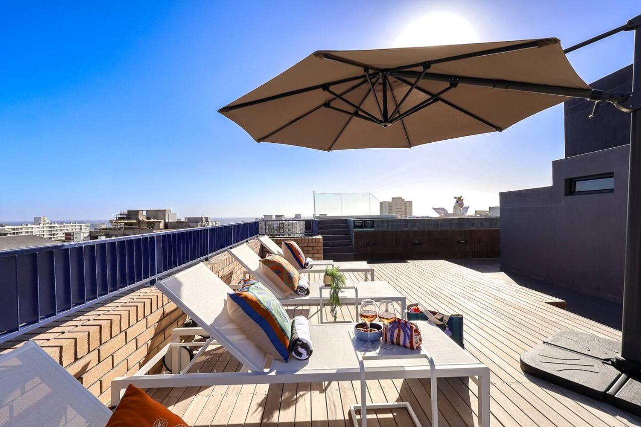 Elevated Sea Point Stay Rooftop Pool & Views - 2