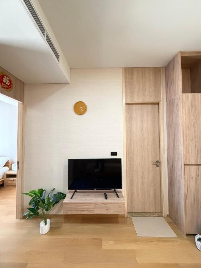 Sky Luxury Near BTS Ekkamai pool gym Netflix - 3