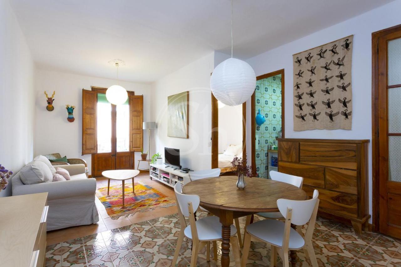 Stylish flat near Montjuic & City Center